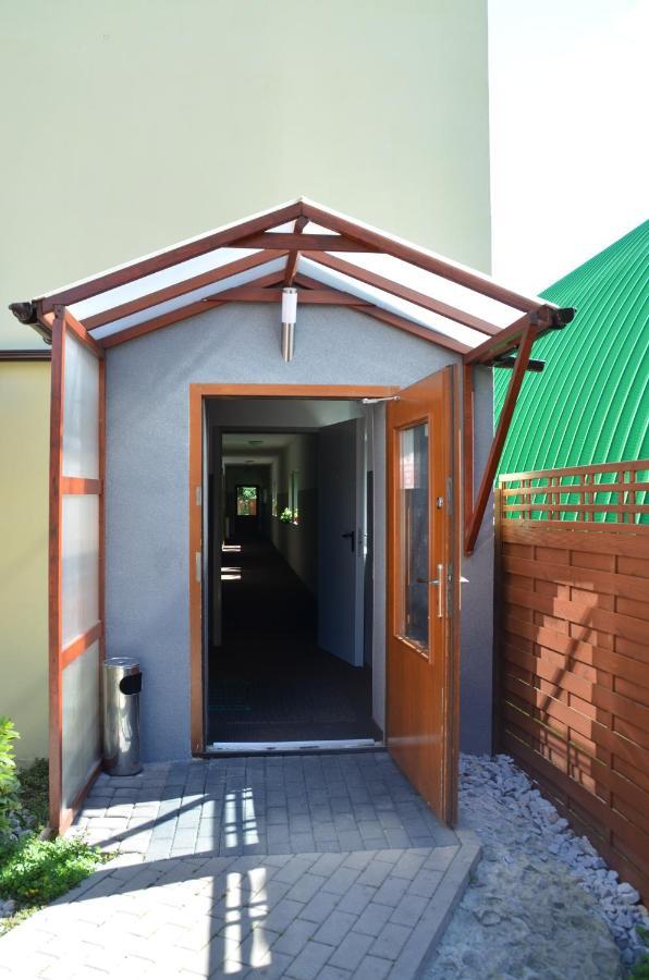 Hotel Tenis Chrząstowice Kültér fotó